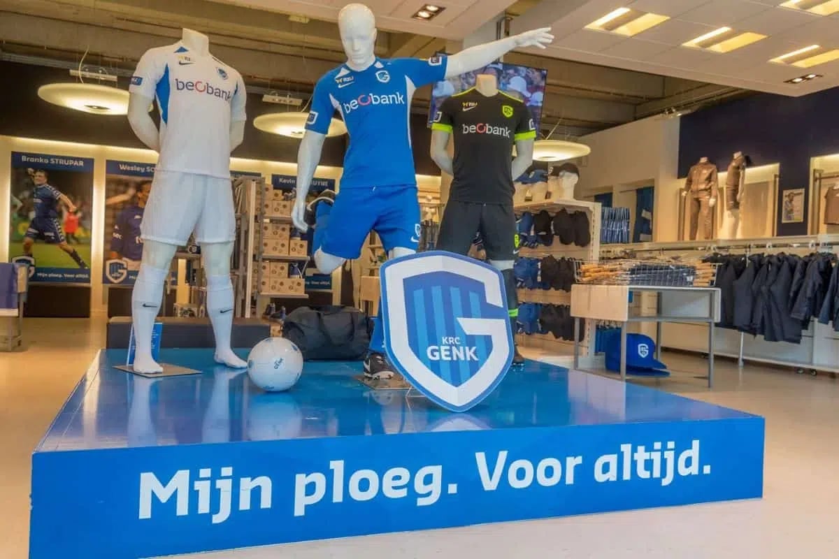 krcgenkfanshop-merchandising-vooraanzicht.jpg